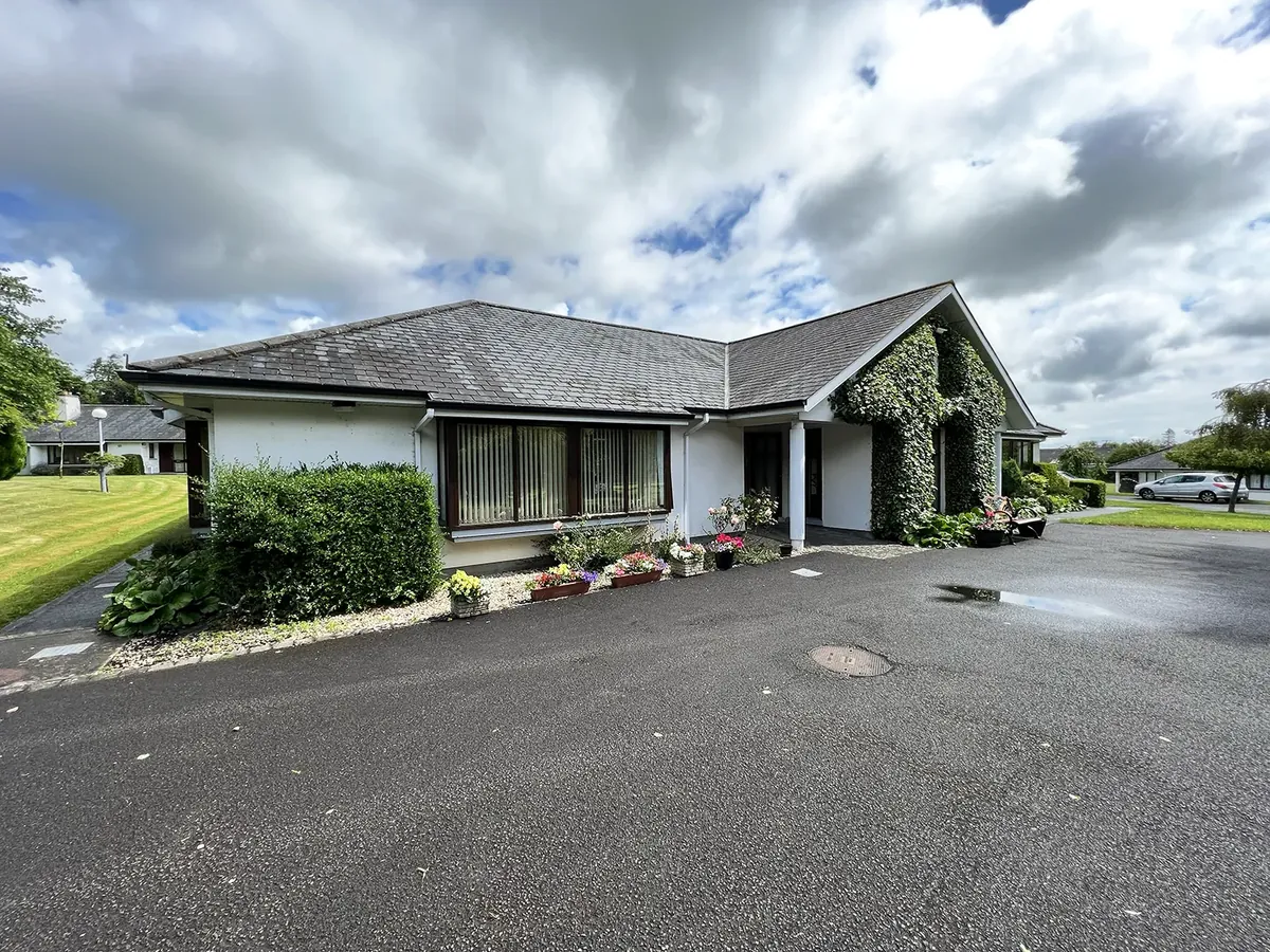 Sue Ryder Holycross residential community